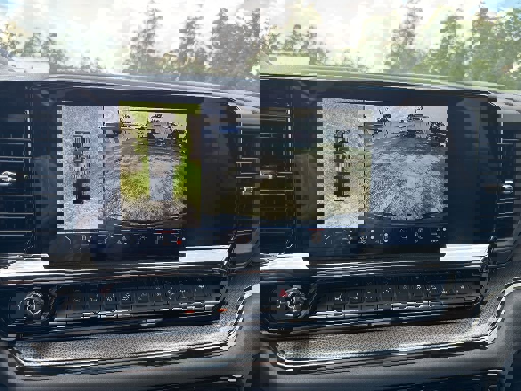 New 2025 Chevrolet Silverado 1500 ZR2 w/ Technology Package image 19