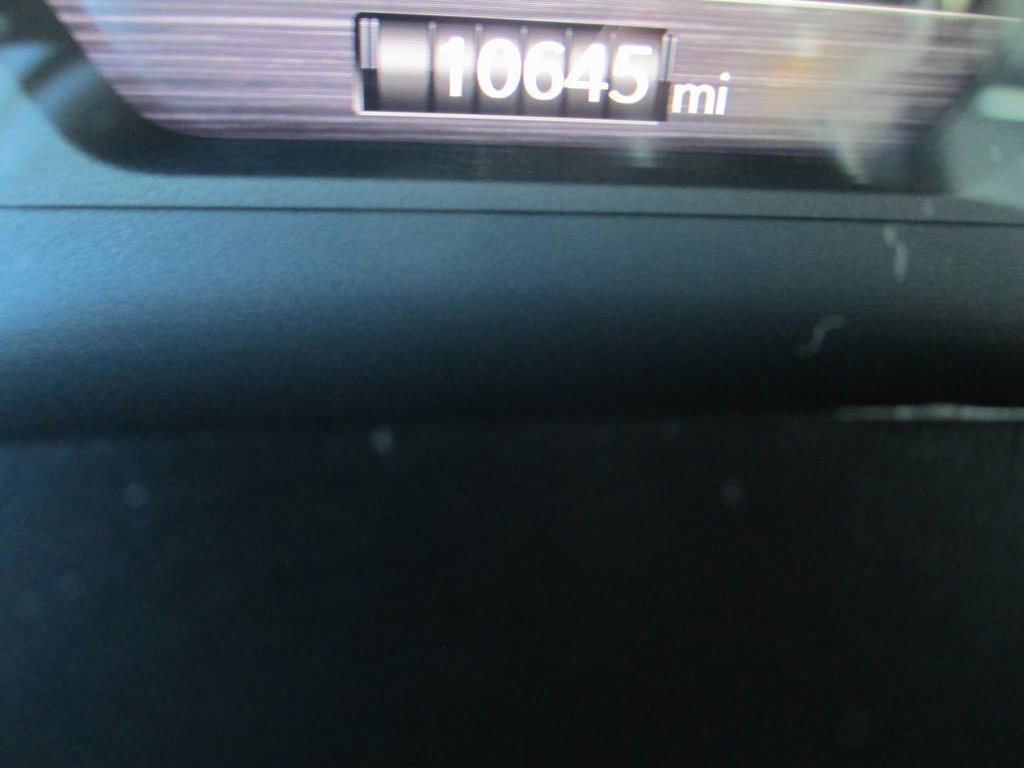 Used 2025 RAM 1500 Laramie w/ Sport Appearance Package image 33