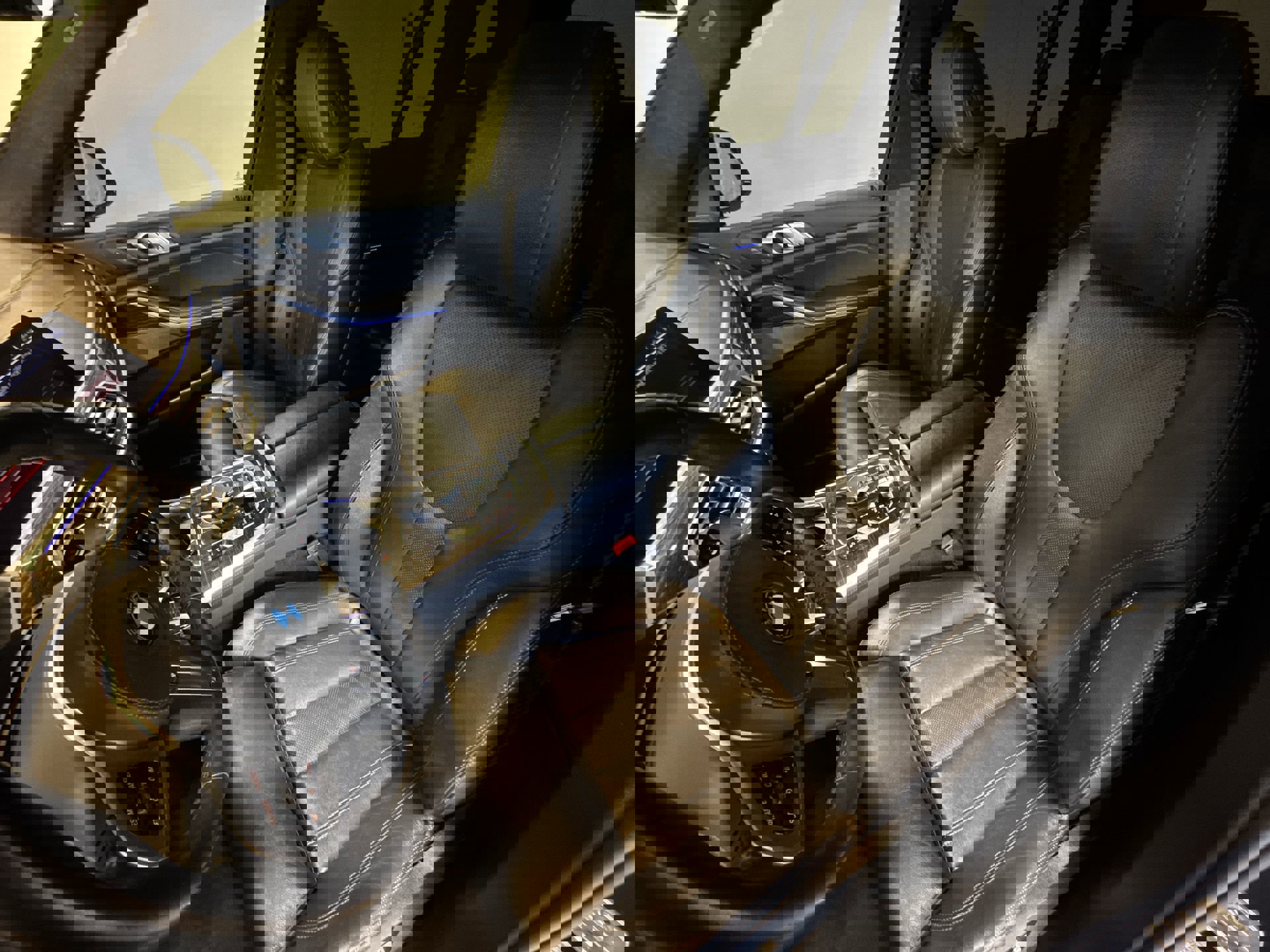 Used 2021 BMW X7 xDrive40i w/ M Sport Package image 11