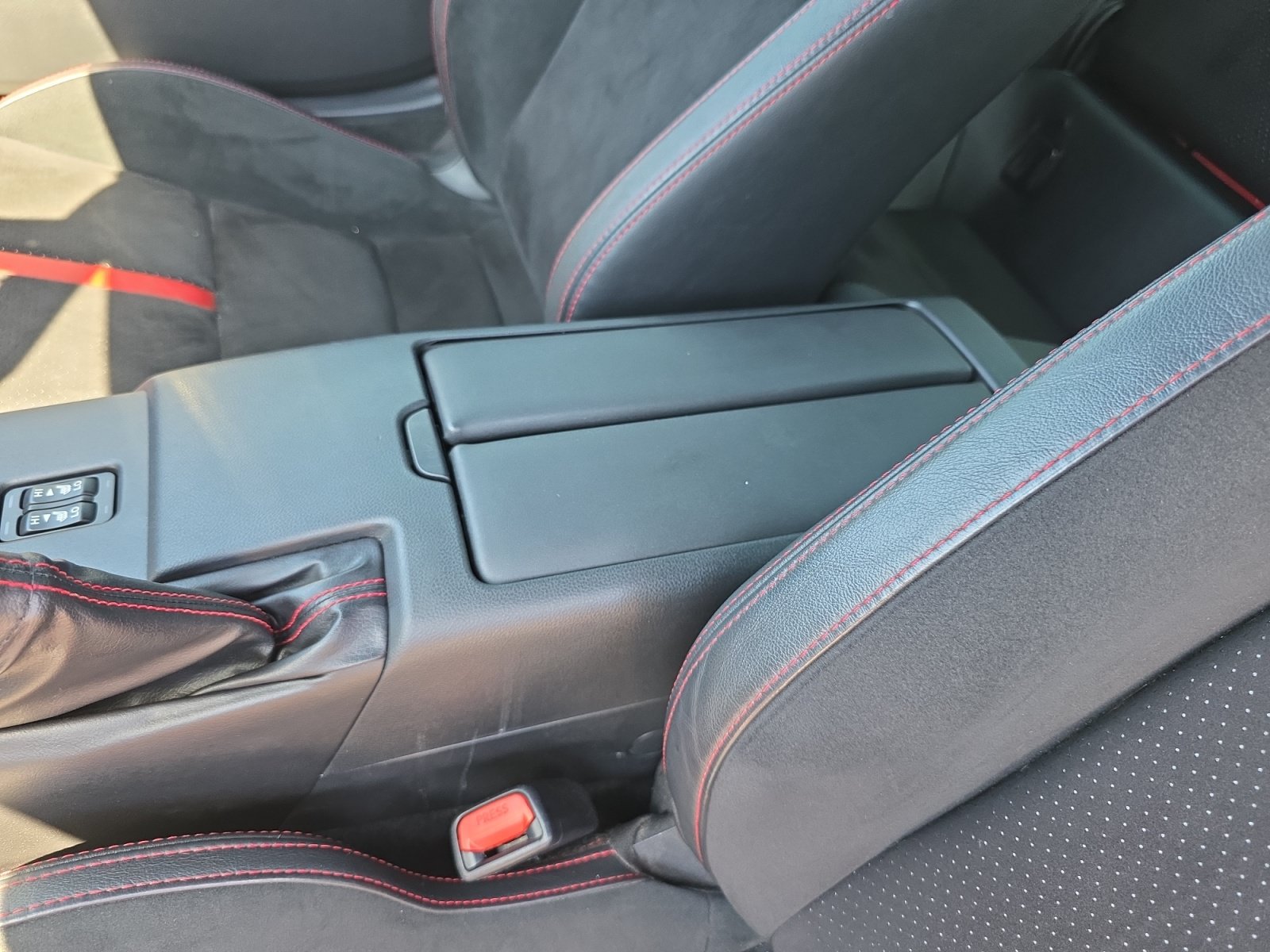 Used 2023 Subaru BRZ Limited w/ Popular Package #2 RWD image 15