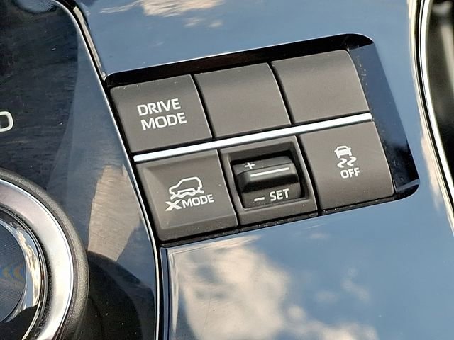 Used 2023 Subaru Solterra Premium image 28