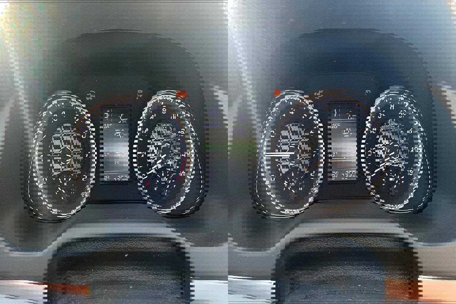 Used 2019 Hyundai Elantra SE image 24