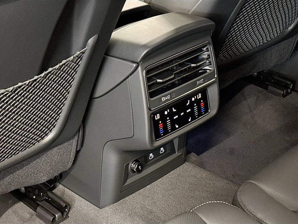New 2026 Audi Q7 3.0T Premium Plus image 17