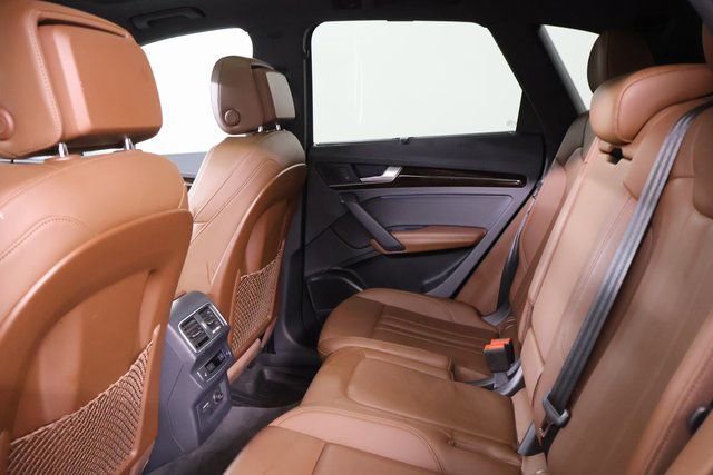 Used 2019 Audi Q5 2.0T Premium Plus w/ Premium Plus Package AWD/4WD image 30