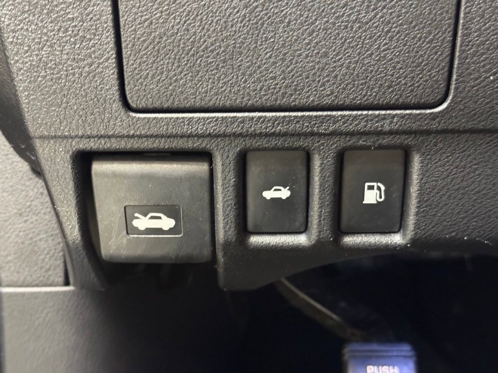 Used 2013 Lexus ES 350 w/ Premium Pkg image 29