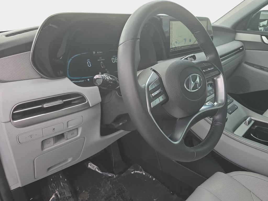 Used 2024 Hyundai Palisade SEL FWD image 26