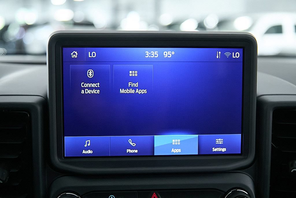 Used 2024 Ford Bronco Sport Outer Banks w/ Tech Package AWD/4WD image 37