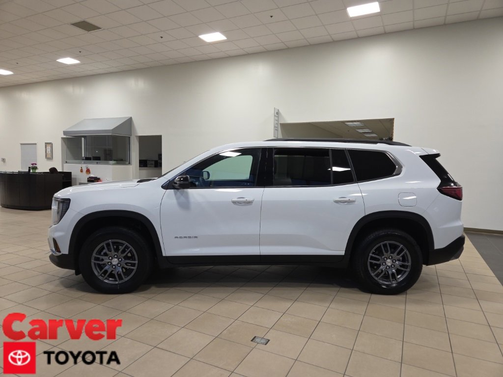 Used 2025 GMC Acadia Elevation