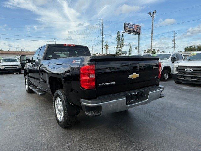 Used 2015 Chevrolet Silverado 2500 LT w/ LT Convenience Package image 9