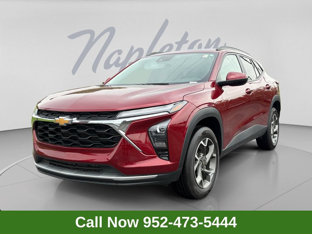 Used 2025 Chevrolet Trax LT
