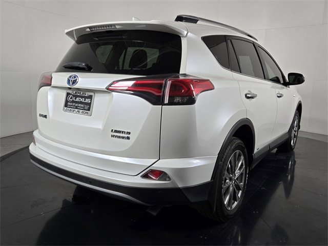 Used 2018 Toyota RAV4 Limited image 6