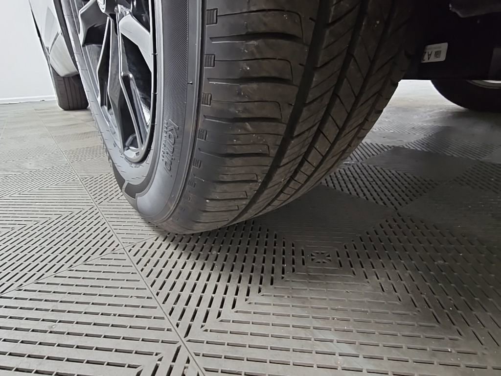 Used 2025 Honda CR-V Sport-L image 48