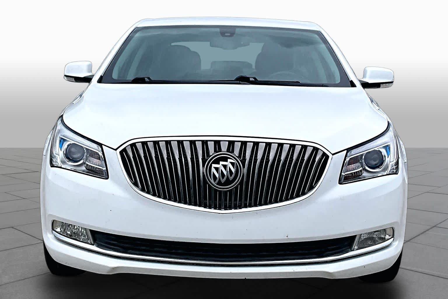 Used 2015 Buick LaCrosse Leather FWD image 4