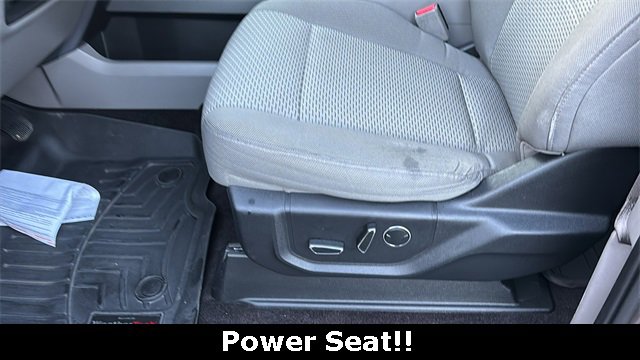 Used 2016 Ford F150 XLT w/ Equipment Group 302A Luxury image 5