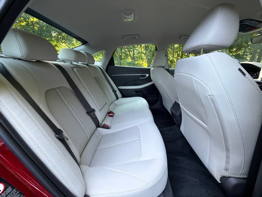 Certified 2023 Hyundai Sonata SEL FWD image 11