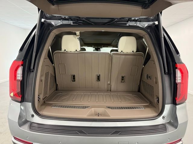 New 2026 GMC Yukon Denali image 8