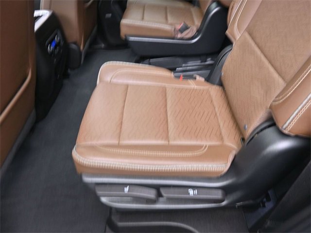 Used 2023 Chevrolet Tahoe High Country image 23