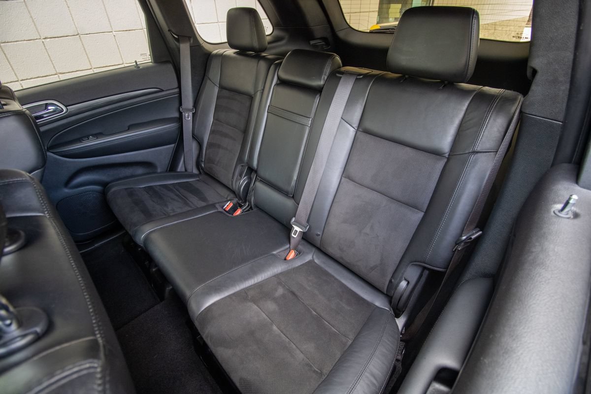 Used 2020 Jeep Grand Cherokee Altitude RWD image 17