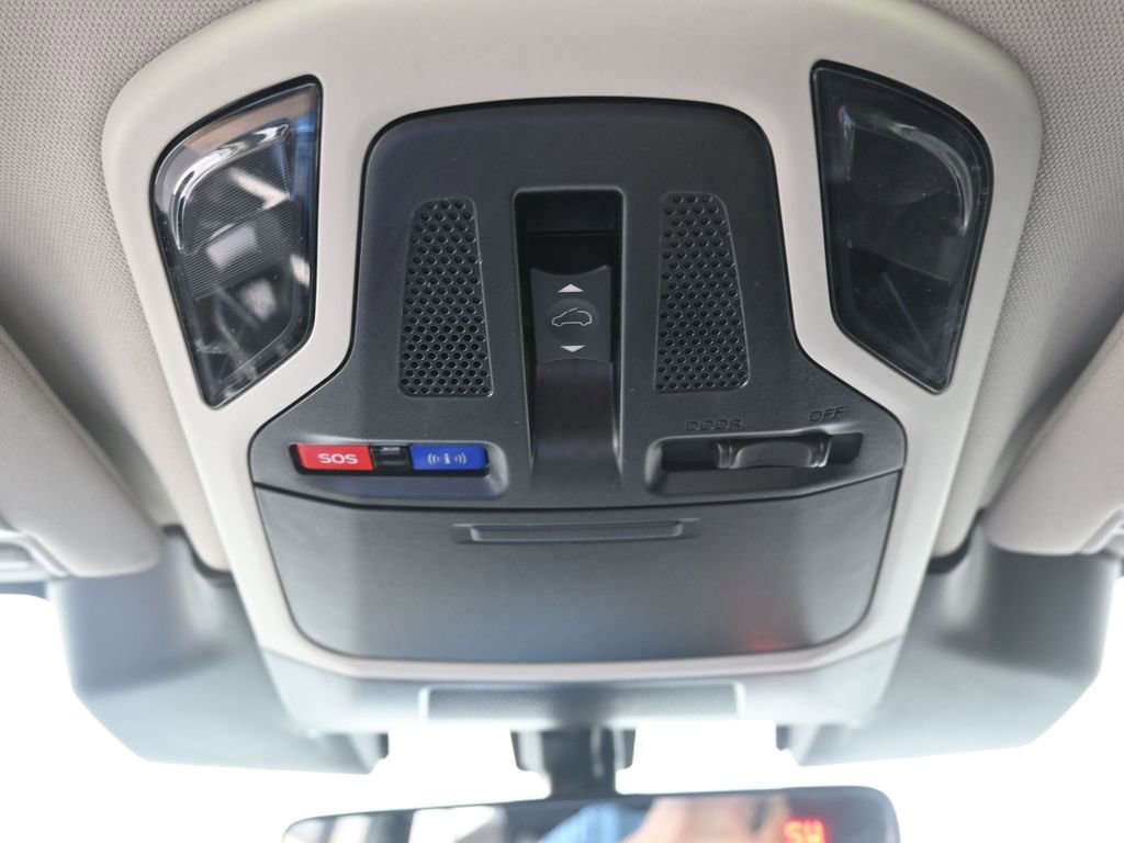 Used 2024 Subaru Outback Limited image 12