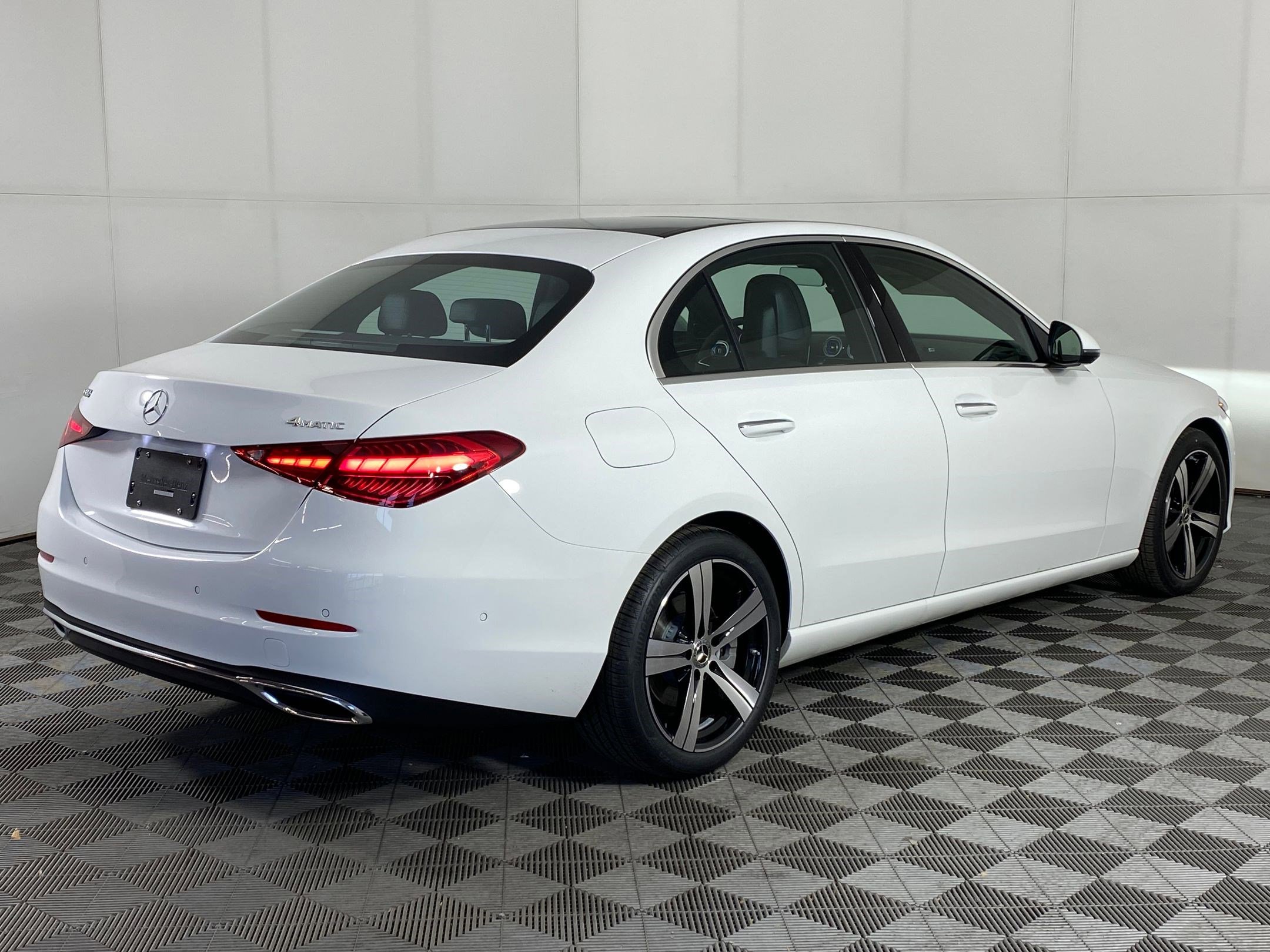 Used 2026 Mercedes-Benz C 300 4MATIC Sedan image 8