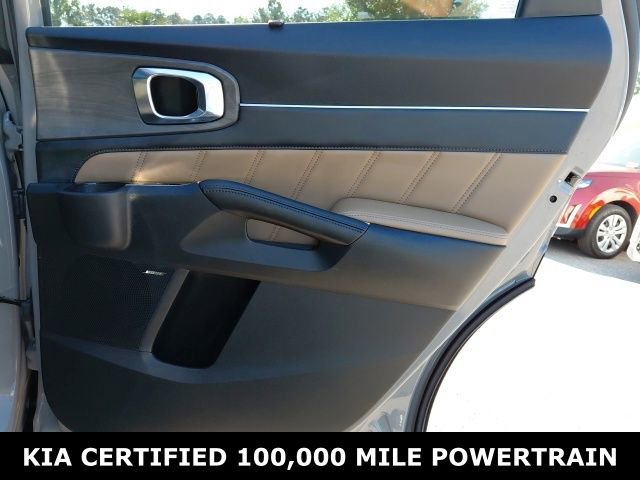 Certified 2024 Kia Sorento SX Prestige w/ Olive Brown Leather Package AWD/4WD image 29