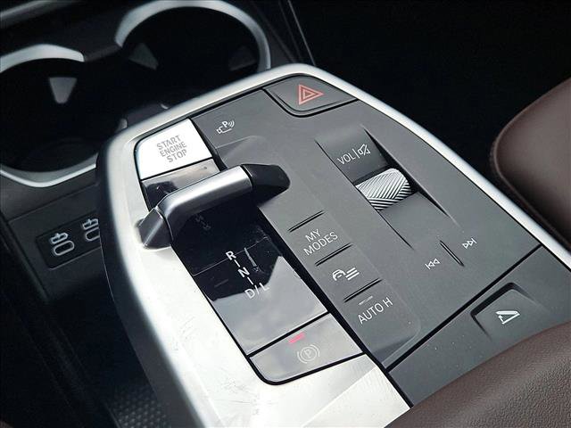 Used 2025 BMW X2 xDrive28i image 12