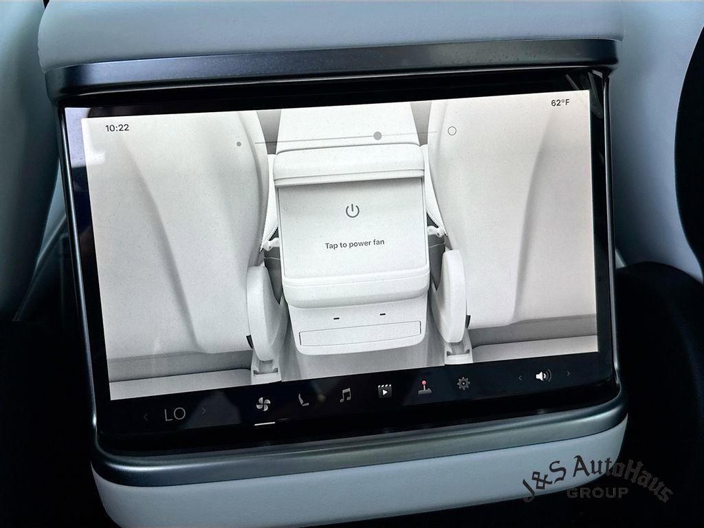 Used 2025 Tesla Model X Plaid image 31