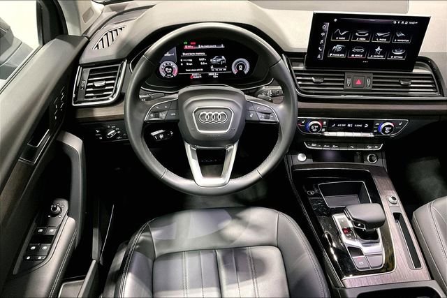 Used 2023 Audi Q5 2.0T Premium Plus w/ Premium Plus Package image 5