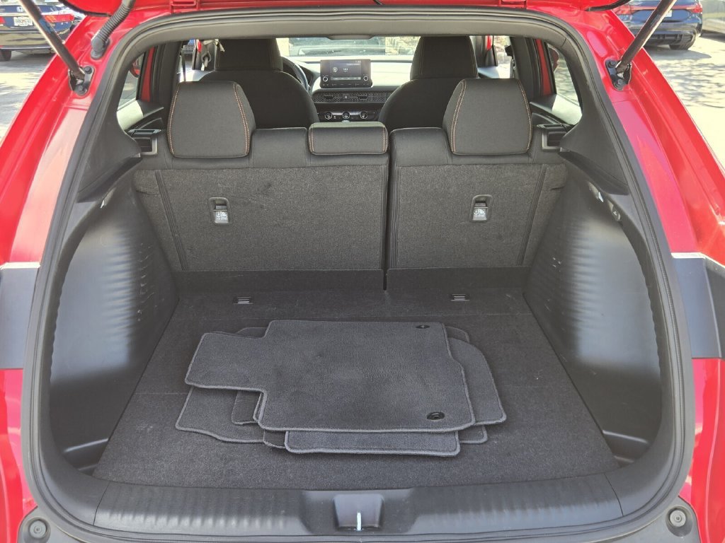 Certified 2025 Honda HR-V Sport image 16