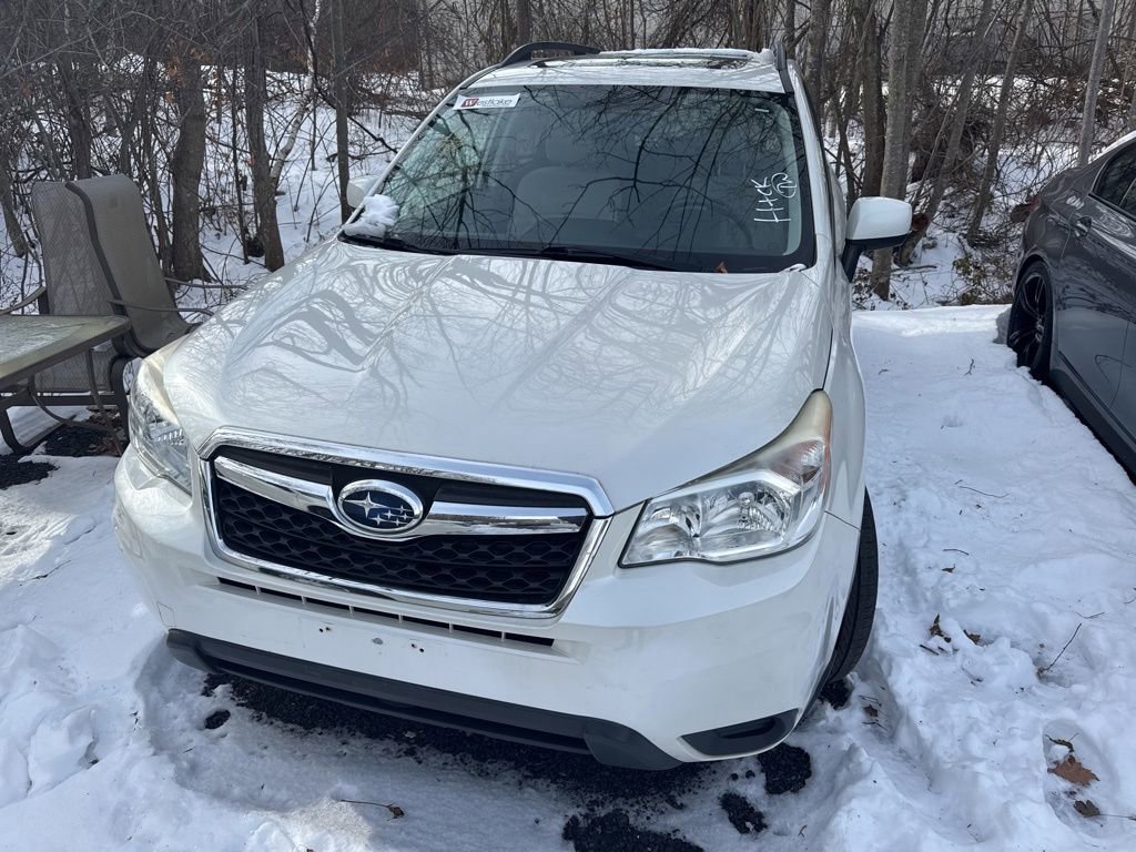 Used 2014 Subaru Forester 2.5i Premium w/ All-Weather Package image 2