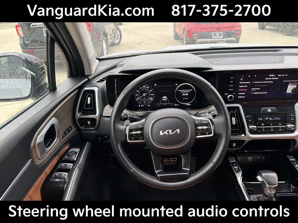 Certified 2023 Kia Sorento SX Prestige image 13