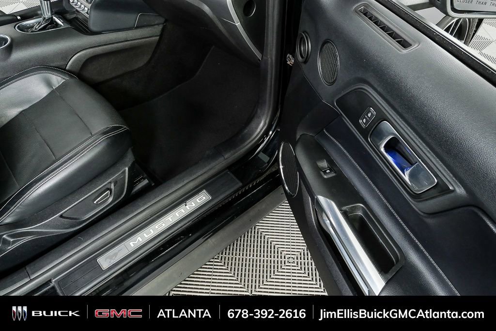 Used 2019 Ford Mustang Premium image 21
