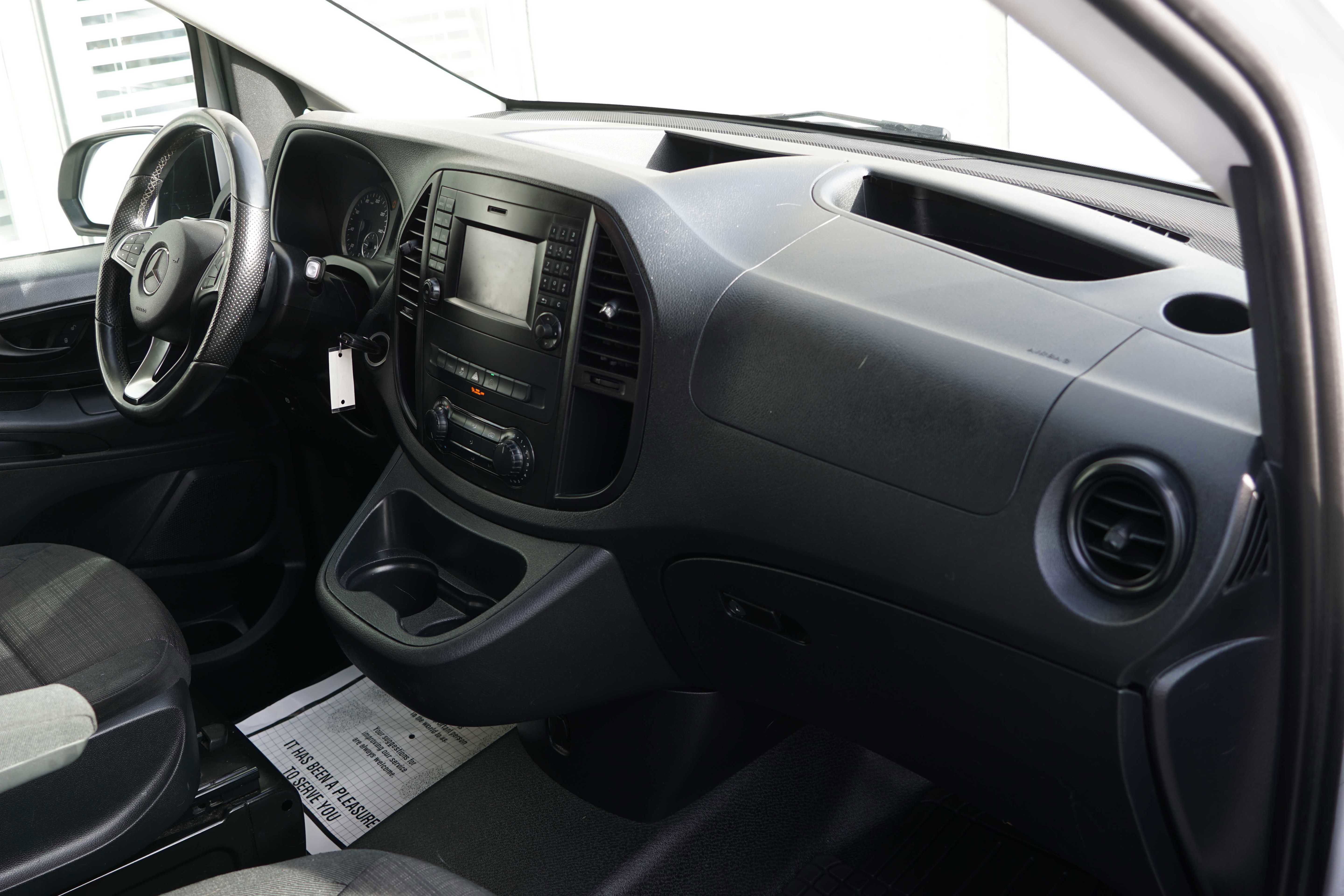 Used 2020 Mercedes-Benz Metris image 26