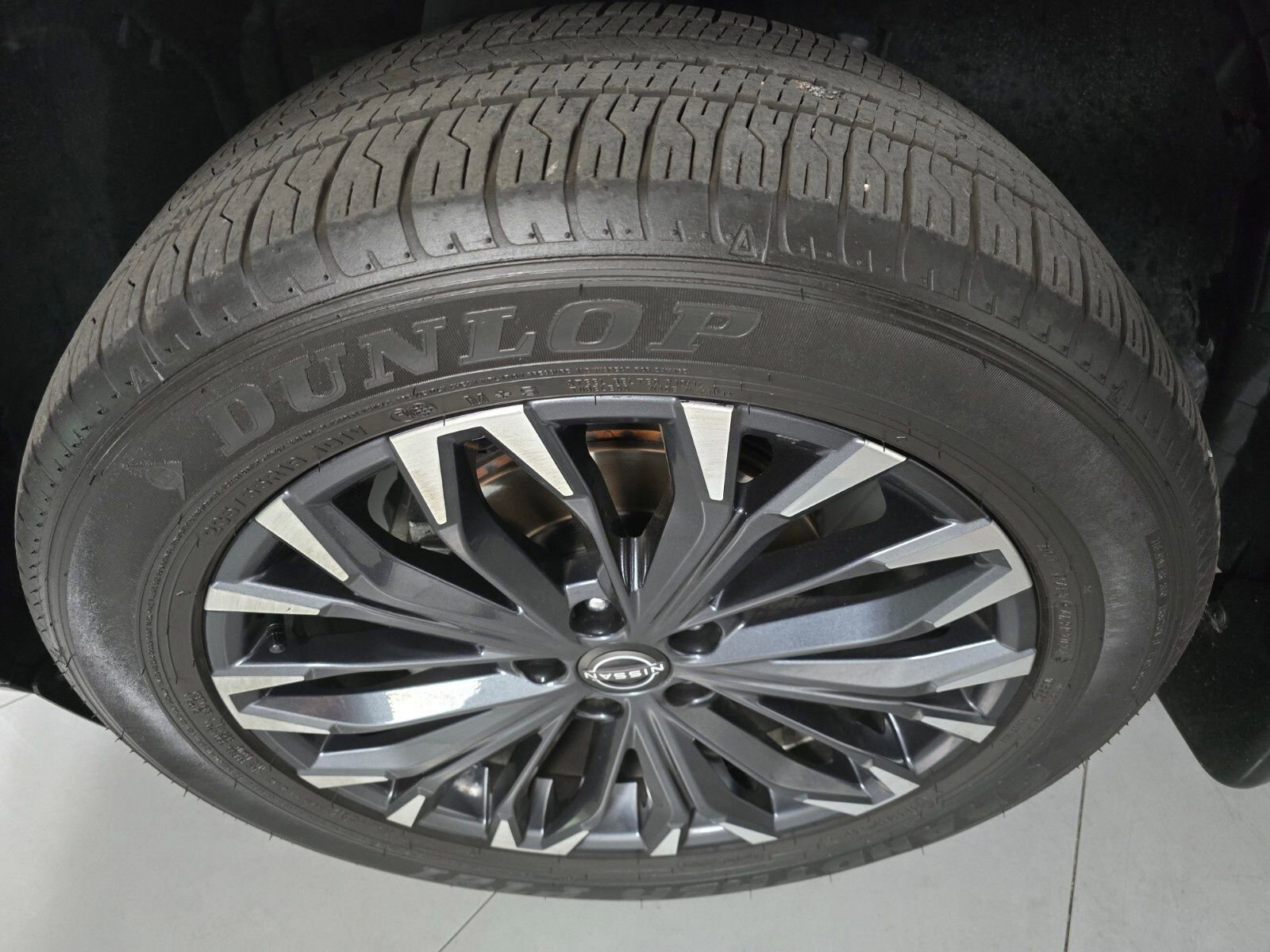 Used 2024 Nissan Rogue Platinum w/ Platinum Premium Package image 10