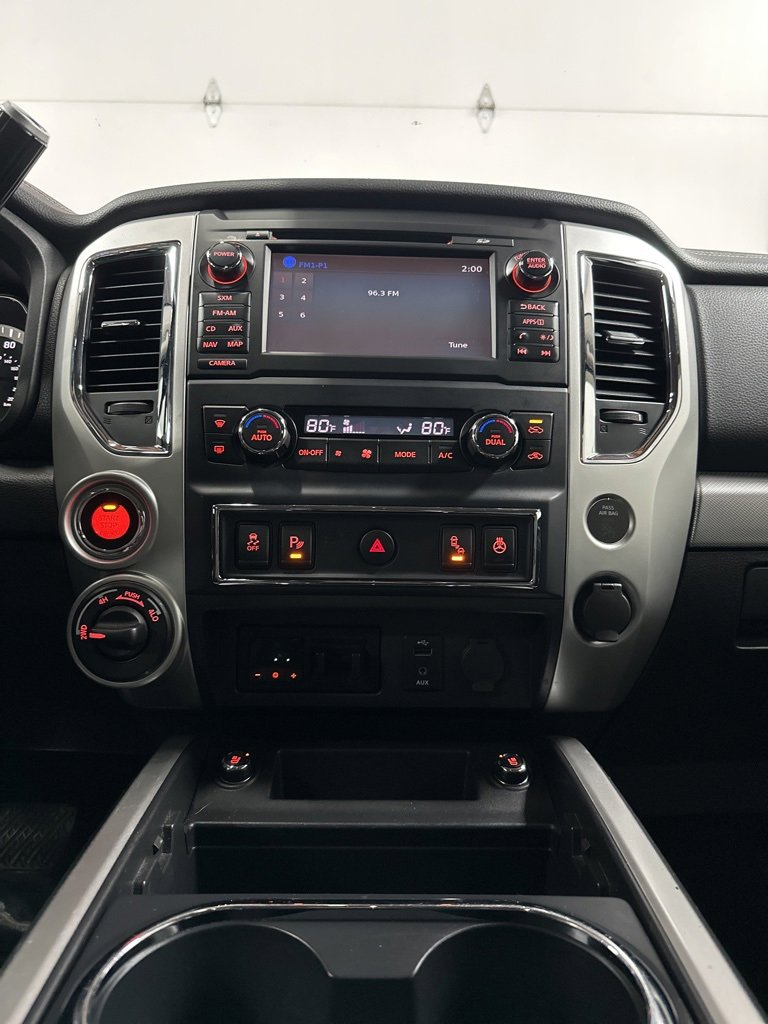 Used 2017 Nissan Titan PRO-4X w/ Pro-4x Convenience Package image 25