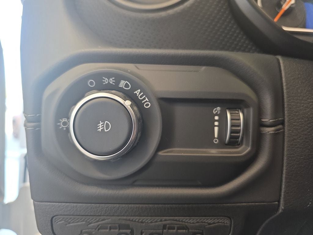 New 2026 Jeep Wrangler Unlimited Rubicon 392 w/ Quick Order Package 27X Moab AWD/4WD image 24