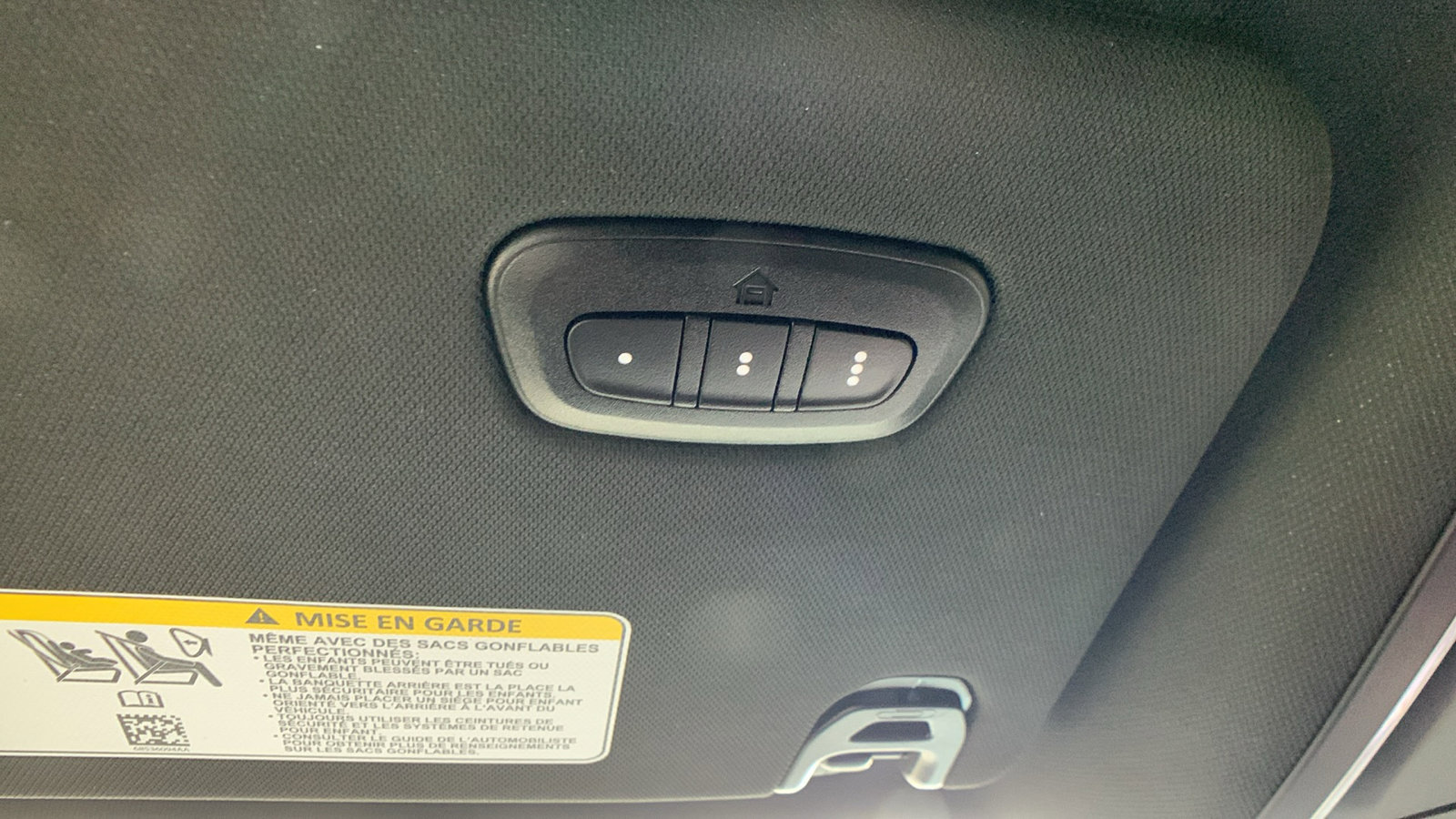 Used 2025 Jeep Wagoneer 4WD image 22