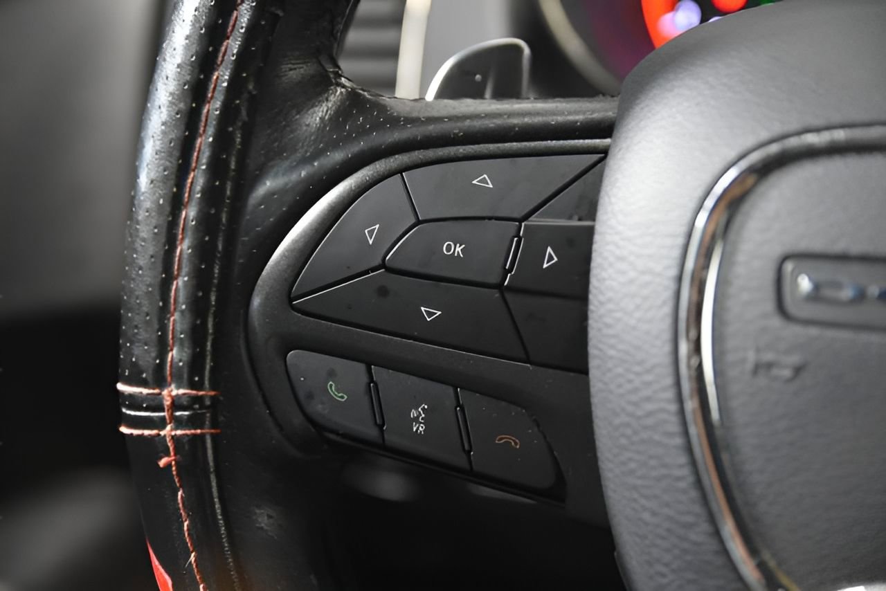 Used 2020 Dodge Durango R/T w/ Technology Group image 20