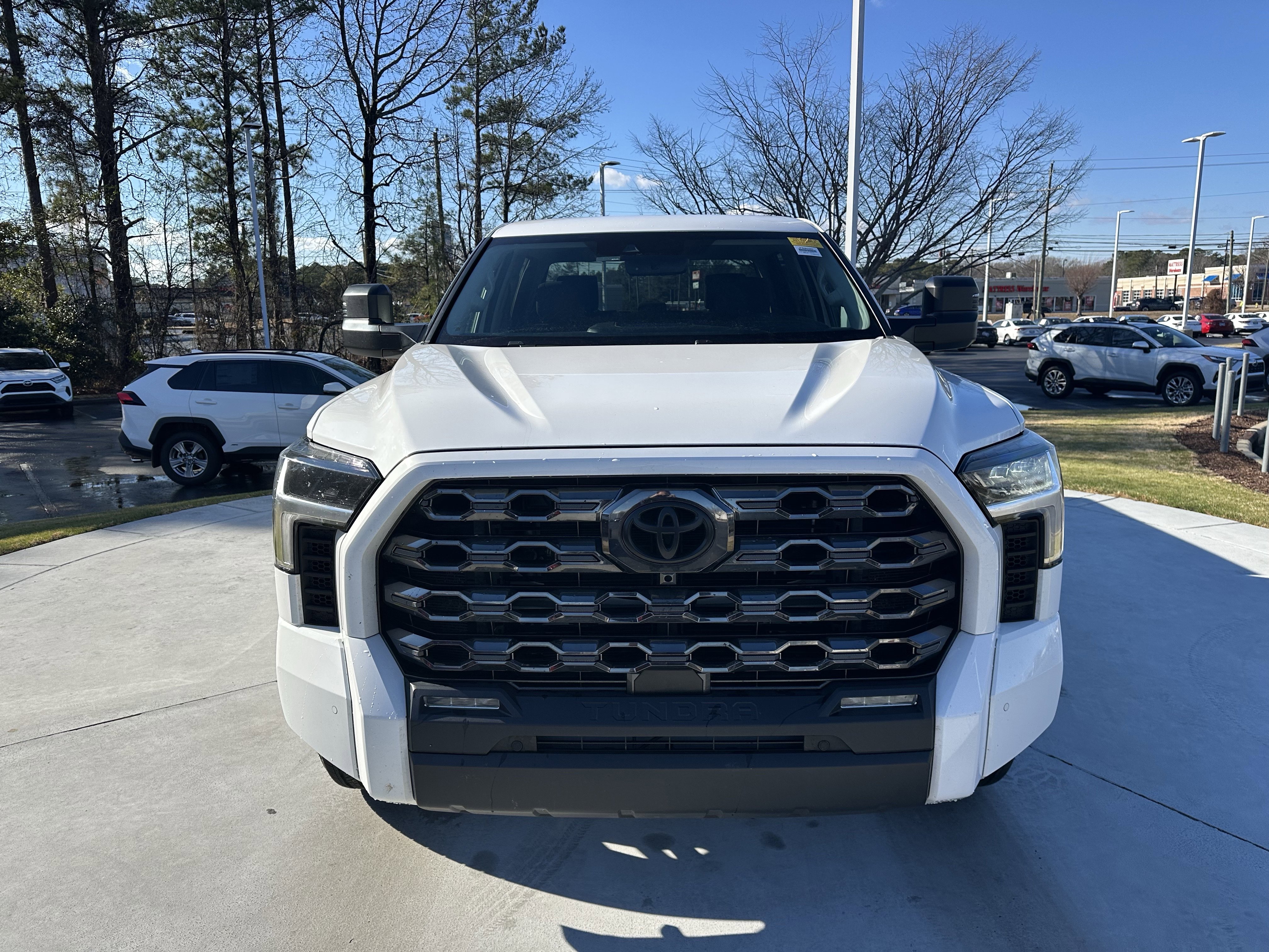 Used 2022 Toyota Tundra SR5 w/ SR5 Convenience Package image 3