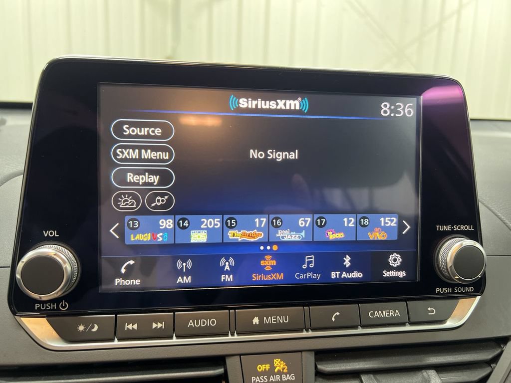 Used 2020 Nissan Altima 2.5 S FWD image 13