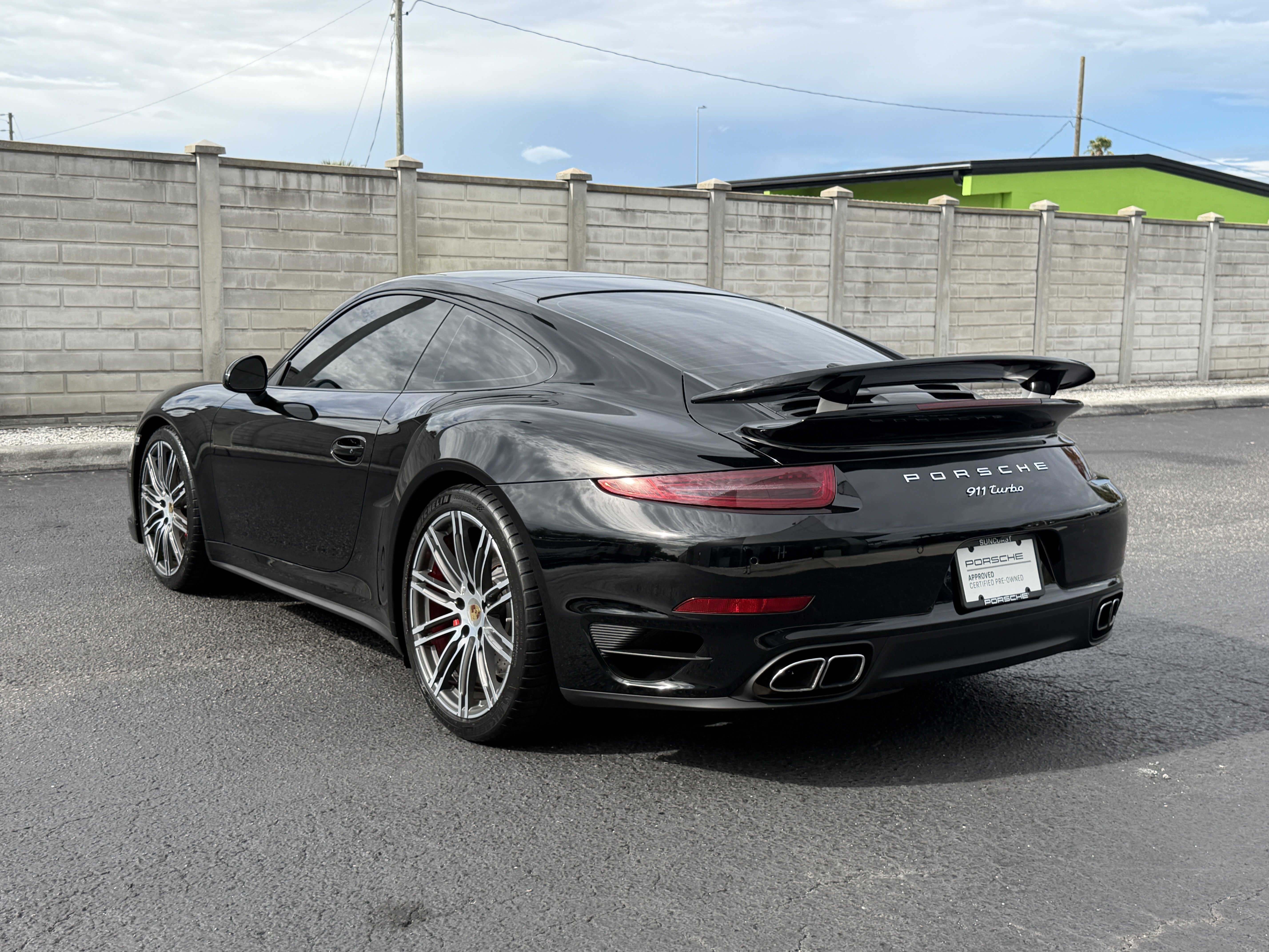Used 2015 Porsche 911 Turbo AWD/4WD image 3