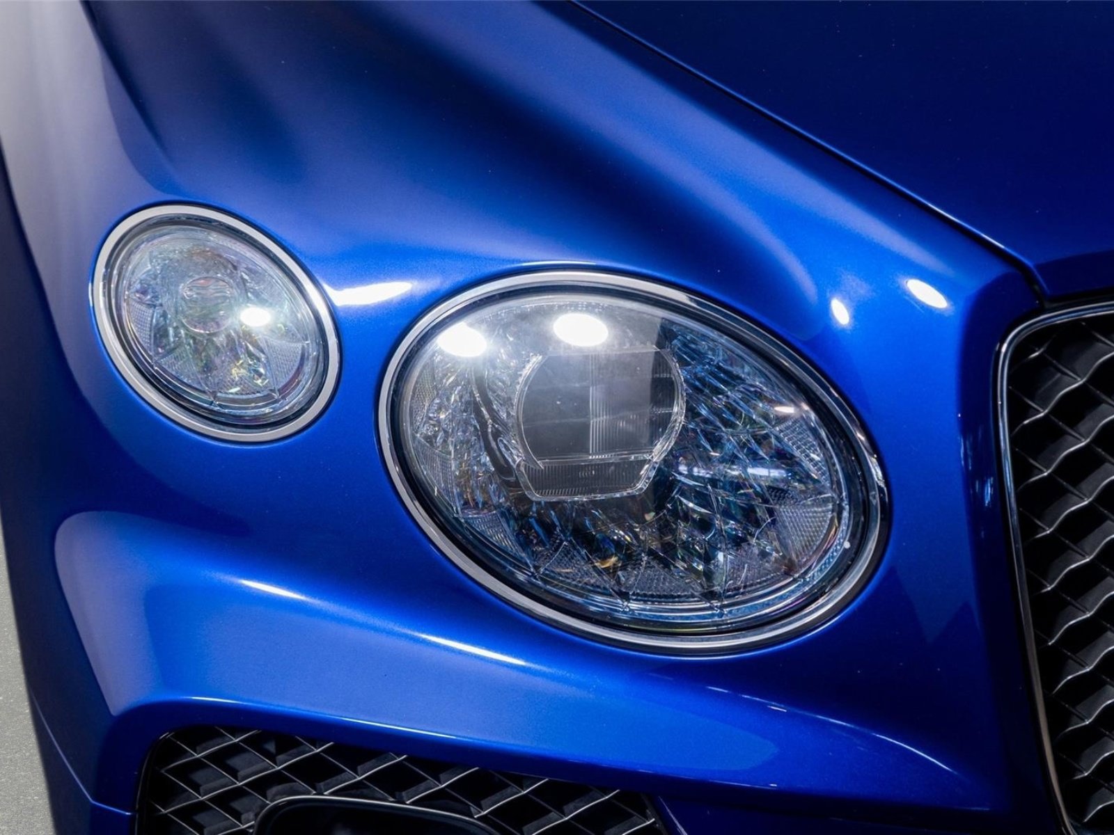 Used 2022 Bentley Bentayga Speed image 23