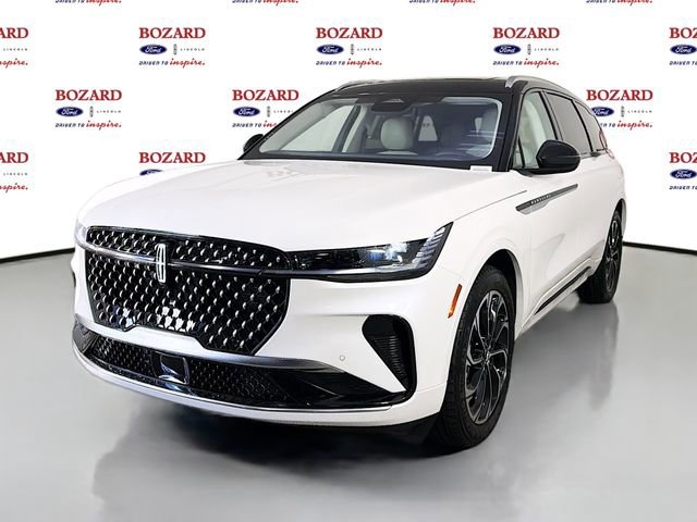 New 2026 Lincoln Nautilus Reserve image 3