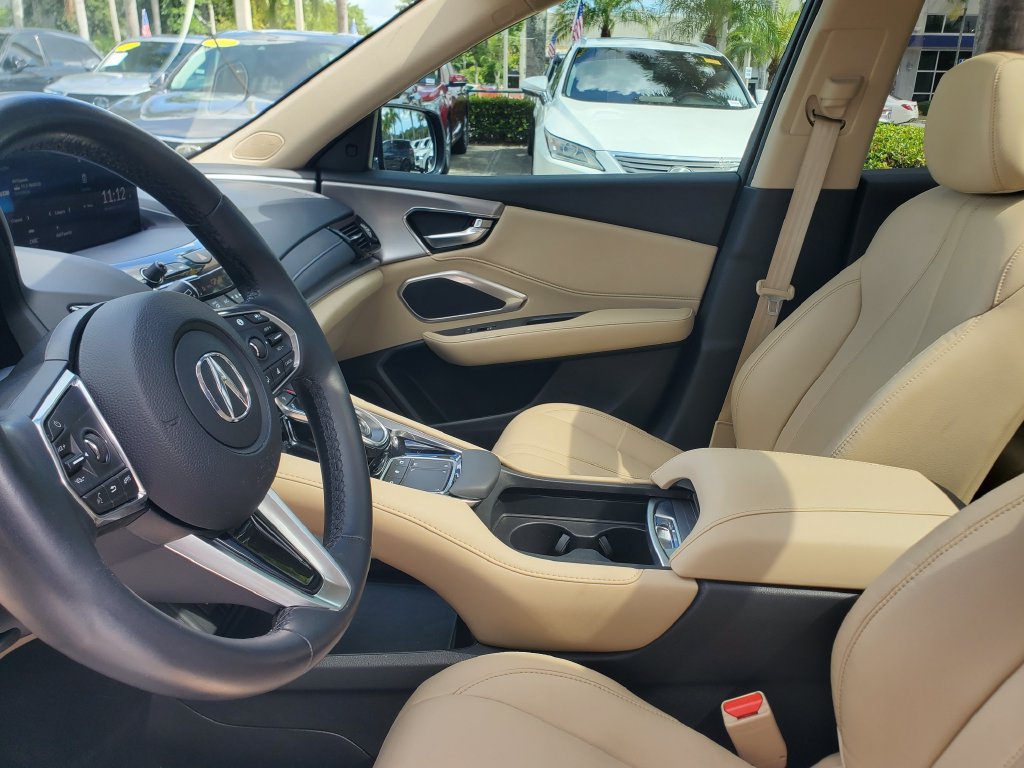 Used 2024 Acura RDX SH-AWD image 16