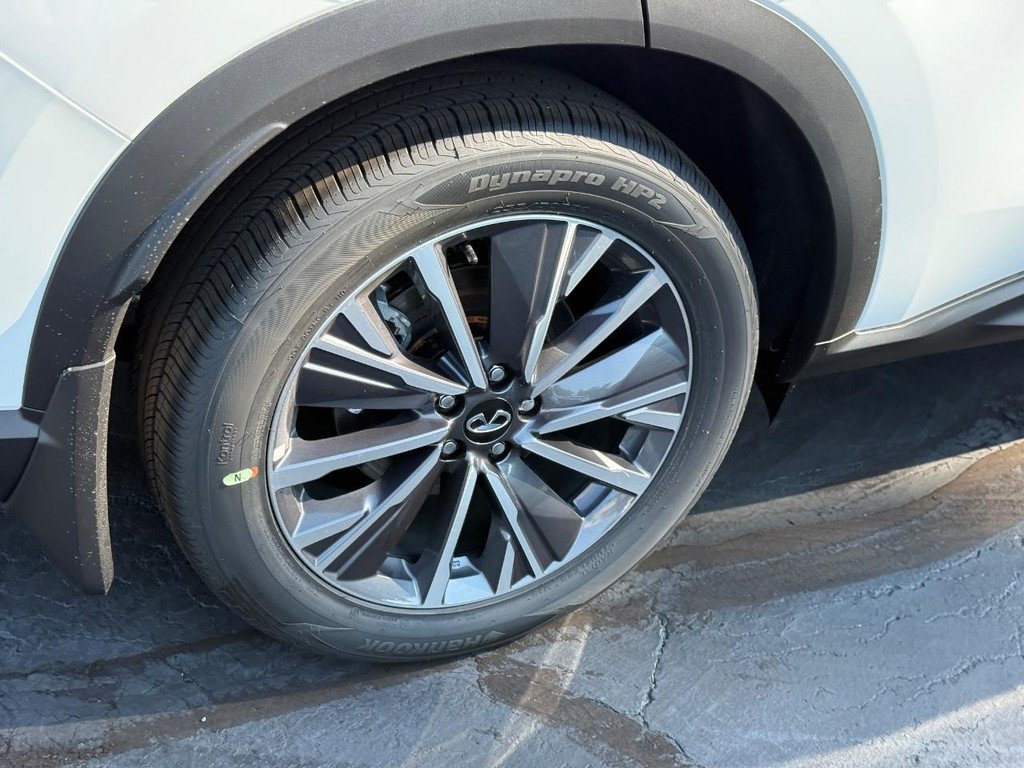New 2027 INFINITI QX60 Luxe AWD/4WD image 4