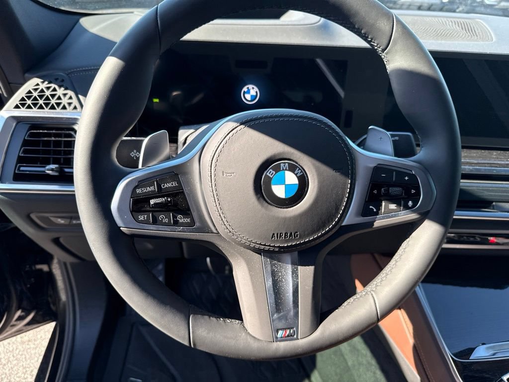 Used 2026 BMW X6 xDrive40i w/ Executive Package AWD/4WD image 14