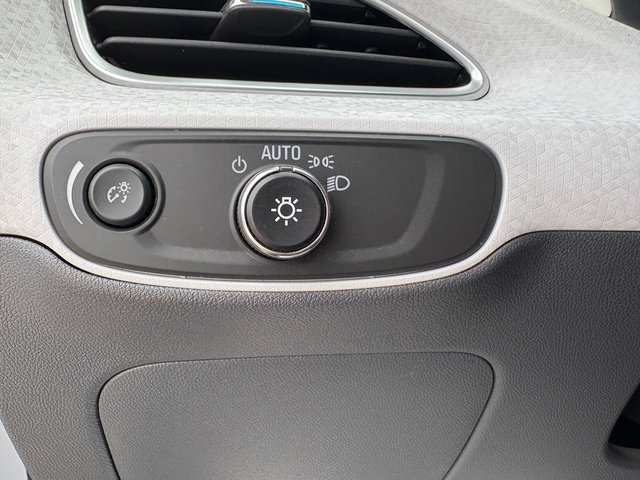 Used 2019 Chevrolet Bolt LT image 24