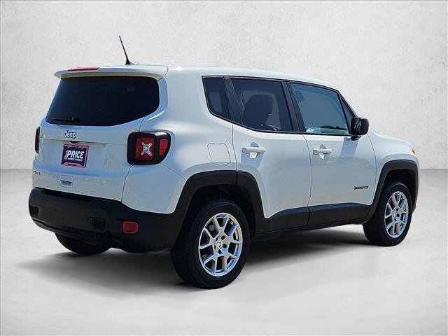 Used 2023 Jeep Renegade Latitude AWD/4WD image 5