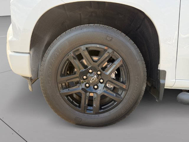 Used 2024 Chevrolet Silverado 1500 RST w/ Protection Package AWD/4WD image 9