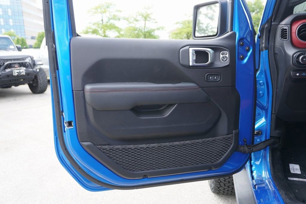 Used 2023 Jeep Wrangler Unlimited Rubicon 4xe image 16